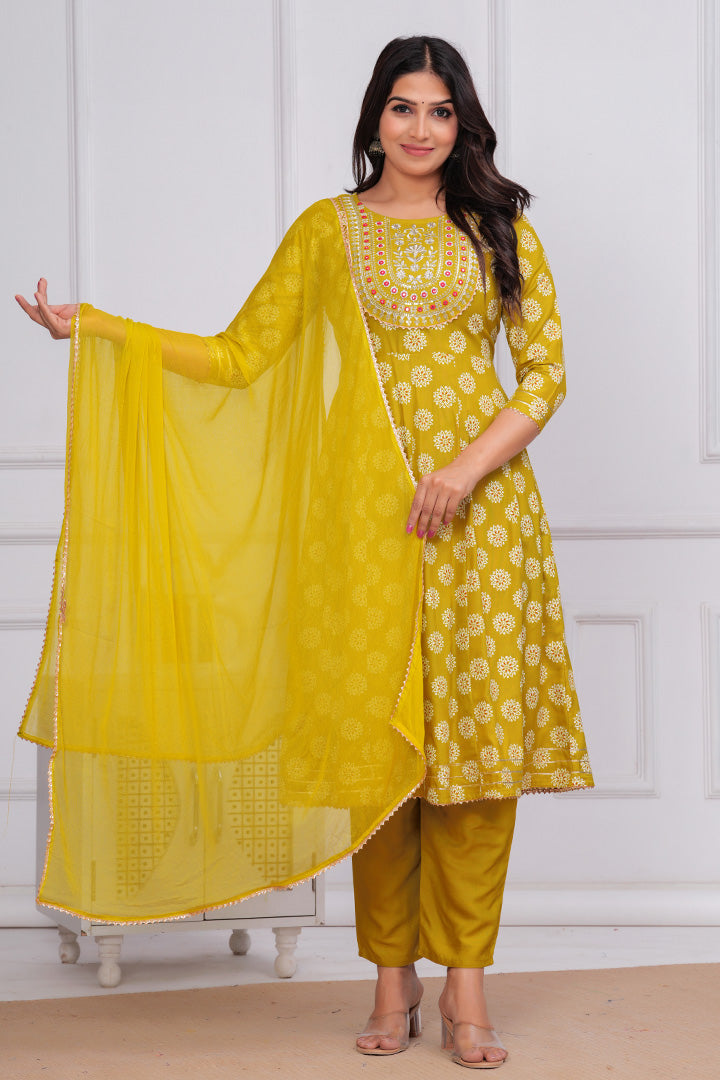 Yellow Rayon Printed Kurta Set with Chiffon Dupatta