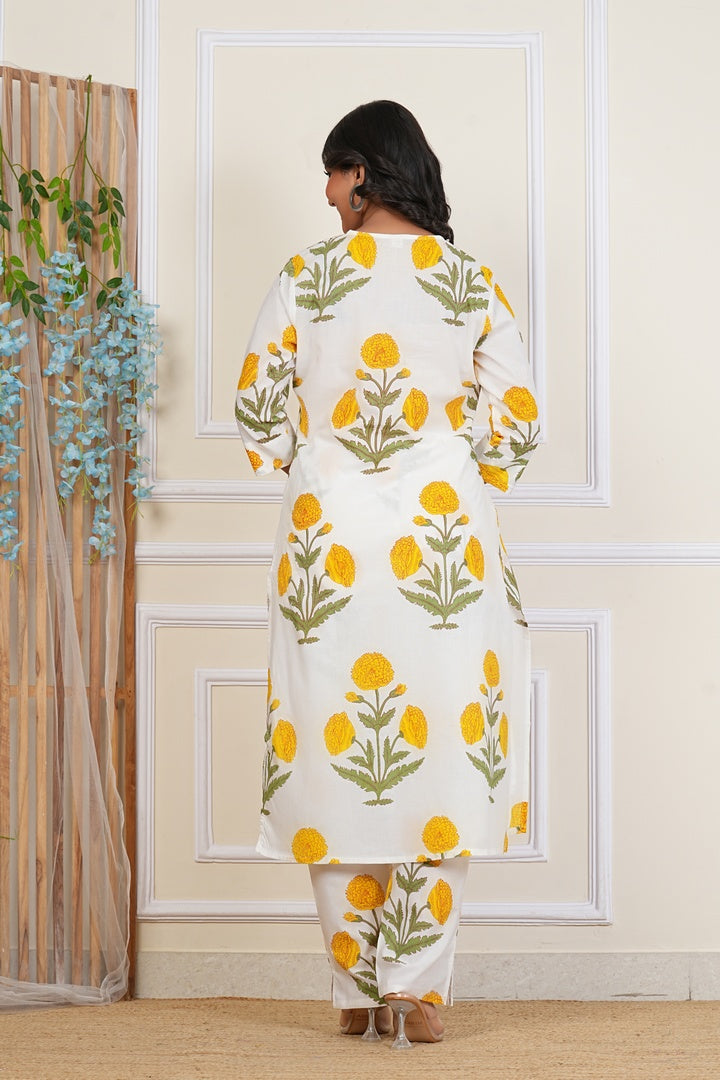 Women Cotton Floral Printed Kurta Set with Pants – White & Yellow