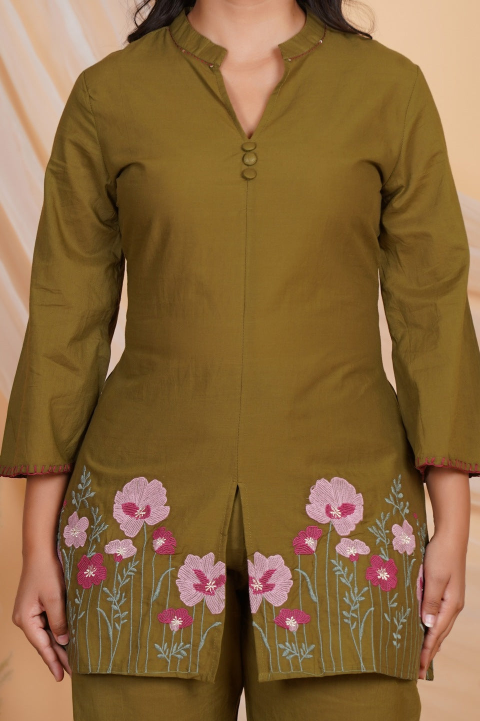 Women Olive Green Cotton Embroidered Kurta with Pant Set