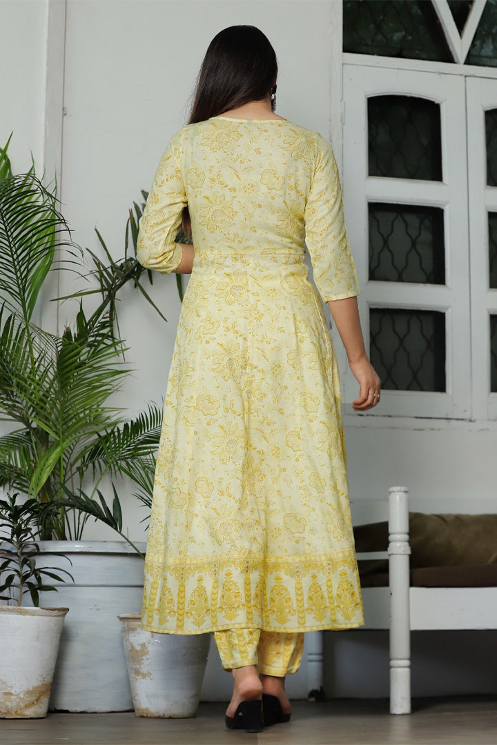 Women’s White Yellow Floral Printed Rayon Kurta Pant Set with Cotton Dupatta